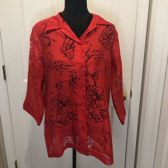 TanJay Tops - TanJay red button down blouse with sheer flowers